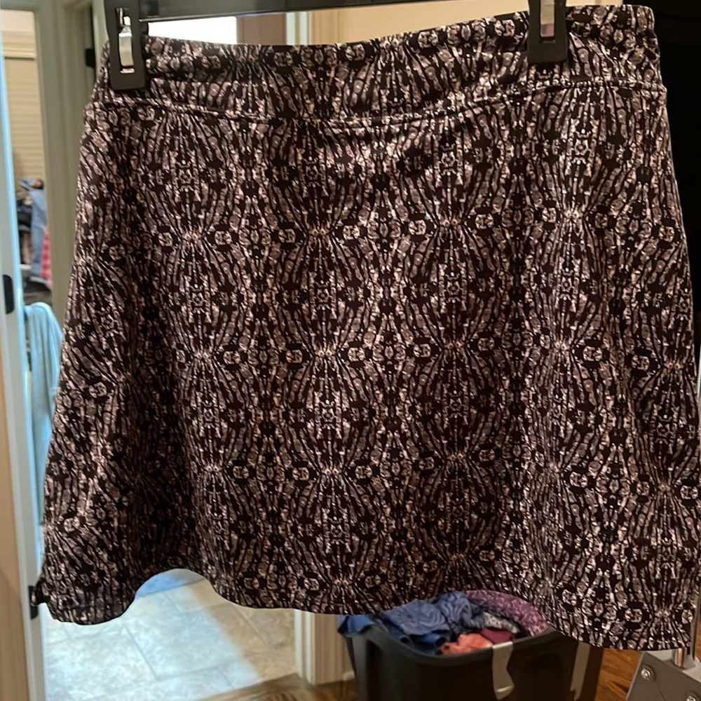 Tranquility Women’s Black Pattern Sporty Athletic Skort Skirt SZ XL